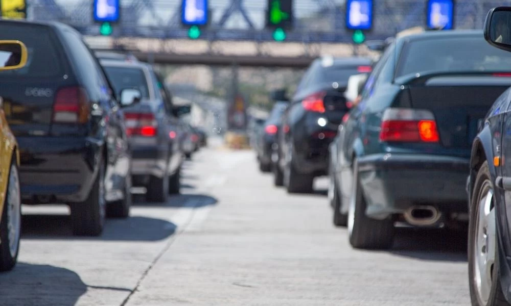 Οργή στο Μαξίμου από την ανευθυνότητα των Ελλήνων -Ωρα μηδέν για καθολική απαγόρευση της κυκλοφορίας